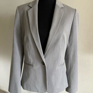 Gray blazer